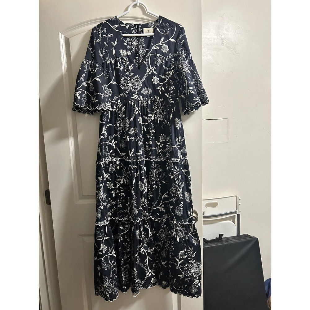 Tuckernuck Navy White Floral Scalloped Tiered Maxi Dress Womens Medium - Picture 1 of 9